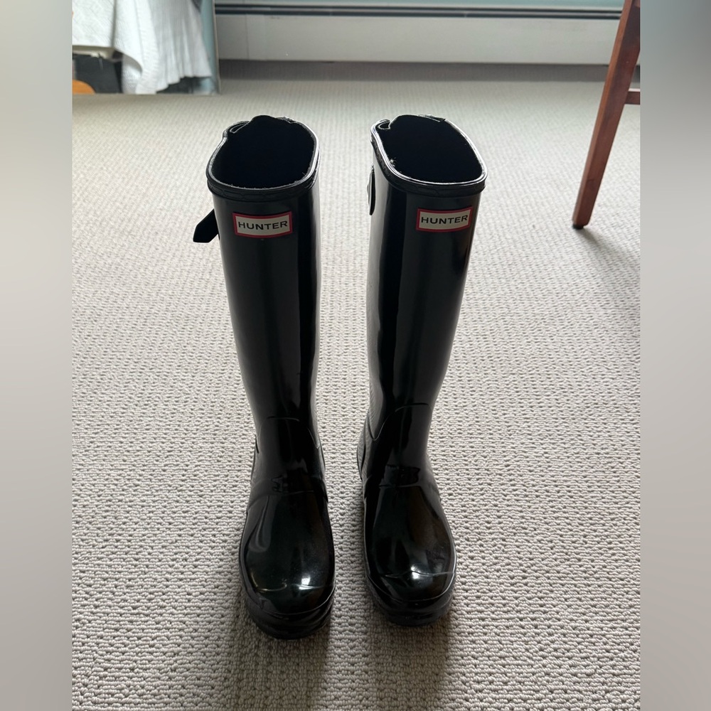 Hunter Glossy Black Rain Boots